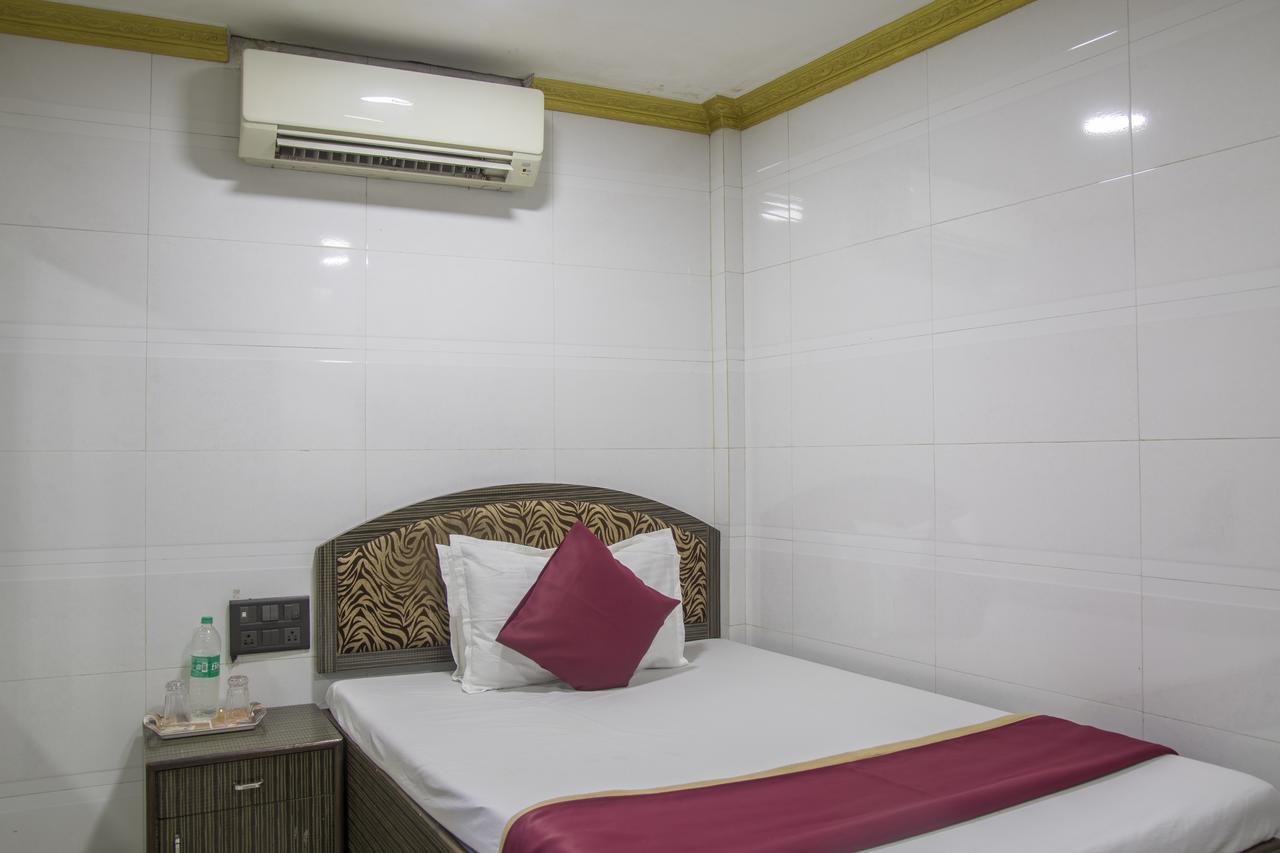 Relax Guest House Bombay Exterior foto