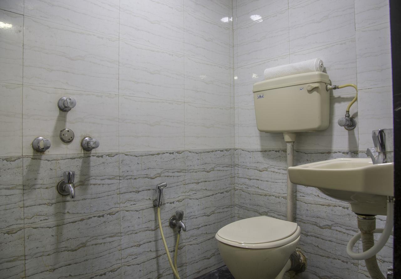 Relax Guest House Bombay Exterior foto